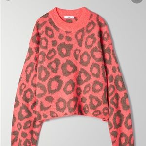 TNA Utica sweater - sold out